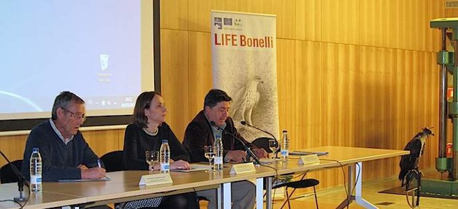Miguel Delibes, Neus Lliteras (Directora General de Medio Natural) y Joan Mayol (Jefe de Servicio de Protección de Especies).