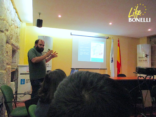 Alberto Gil, responsable de la reintroducción del águila real en Galicia, compartiendo con los técnicos del LIFE BONELLI los aspectos claves de su proyecto.