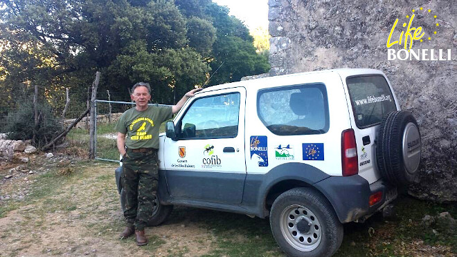 Ben Jones from Wales, next to a vehicle of the Life Bonelli Project.