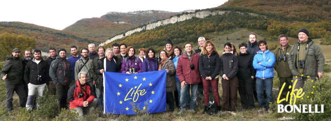 In Antoñana, on October 28, in front of the rocky walls where two chicks from Álava had been released in 2015 (Photo: Javier López de Luzuriaga).