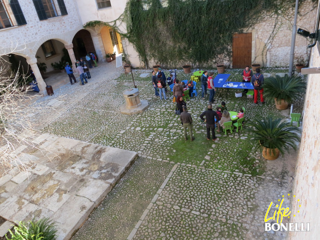 Taller infantil celebrado durante el Día del Águila 2017.