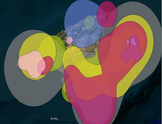 Ilustración 10. Área de Campeo al 95% de las Águilas liberadas en 2014.Morado: Daimiel; Rosa: Darwin; Granate: Dalía; Azul Oscuro: Deia; Azul Claro: Dilar; Amarillo: Dante; Verde: Dodiel; Gris: Dana.