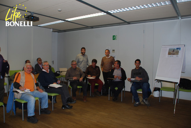 Algunos de los asistentes a la presentación de Granada.